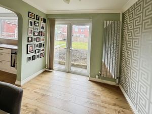 Dining area- click for photo gallery